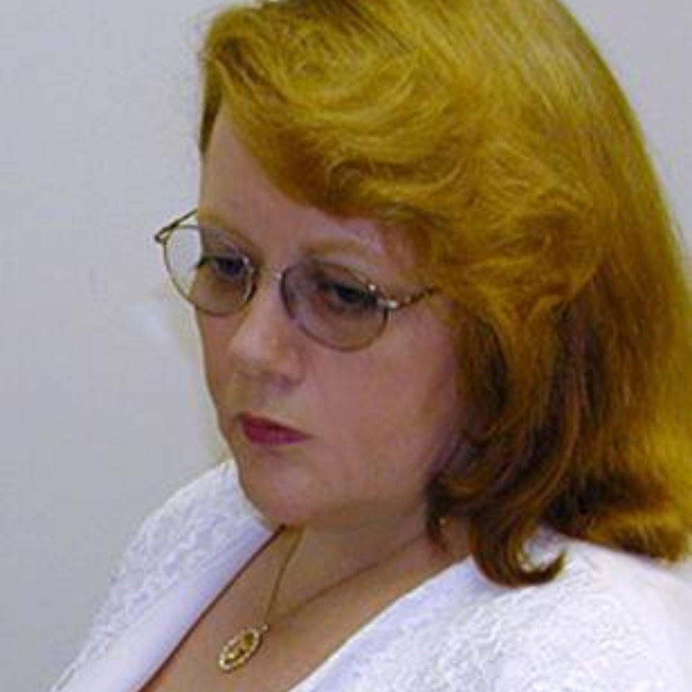 Meet your Posher, Carol